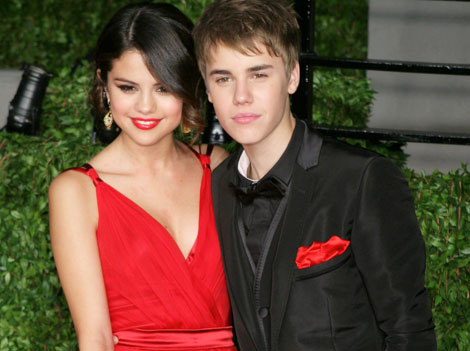 justin bieber selena gomez 2011 may. Selena Gomez and Justin Bieber