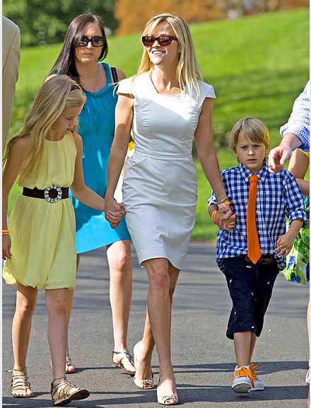 Reese Witherspoon to Watch reese witherspoon wedding pictures 2011. Reese Witherspoon to Watch